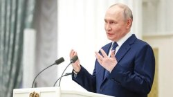 Putin remains uncompromising on Ukraine, but is public discourse on war changing in Russia?