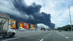 Moscow residents complain of black rain after largest Ukrainian attack hits oil refinery
