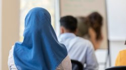 Austria's Islamic headscarf ban in force as under-14s go back to school