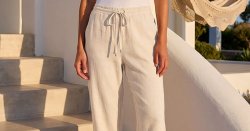 Roman's £30 linen trousers that 'don't crease' are elasticated and 'ideal for summer'