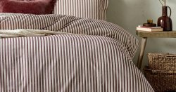 Amazon's 100% cotton duvet 'keeps me cool on humid nights' - now £10 off