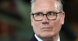 GB News halts for breaking announcement - and it's bad news for Starmer