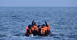 People smugglers slash prices for migrants attempting to reach UK