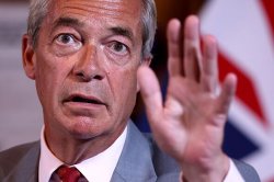 Raging Nigel Farage's bombshell Clacton-on-Sea announcement leaves supporters stunned