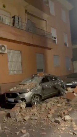 Granada earthquake LIVE: Horror as huge tremor strikes Spain sparking panic among tourists