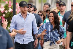 Prince Harry and Meghan Markle bombshell as UK return is just days away