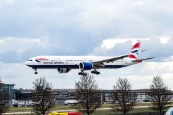 Horror as British Airways flight has ‘near miss’ with ‘UFO’ at 5,800 feet