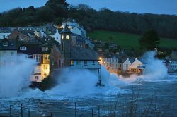 Met Office issues new nine-hour power cut warning for 25 areas on Monday - full list