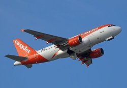 Chaos on EasyJet flight to Glasgow amid 'mass vomiting' as passengers become unwell
