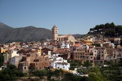 Beautiful Spanish town British expats love is 1 hour from Benidorm but far less crowded