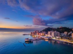 Simon Calder names 'absolutely wonderful' destination for affordable autumn holiday