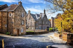 6 most walkable UK towns and cities everyone has to visit in autumn at least once