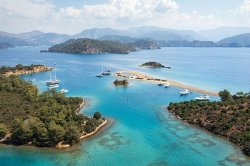 Foreign Office issues travel warning for 13 countries including Turkey and Egypt